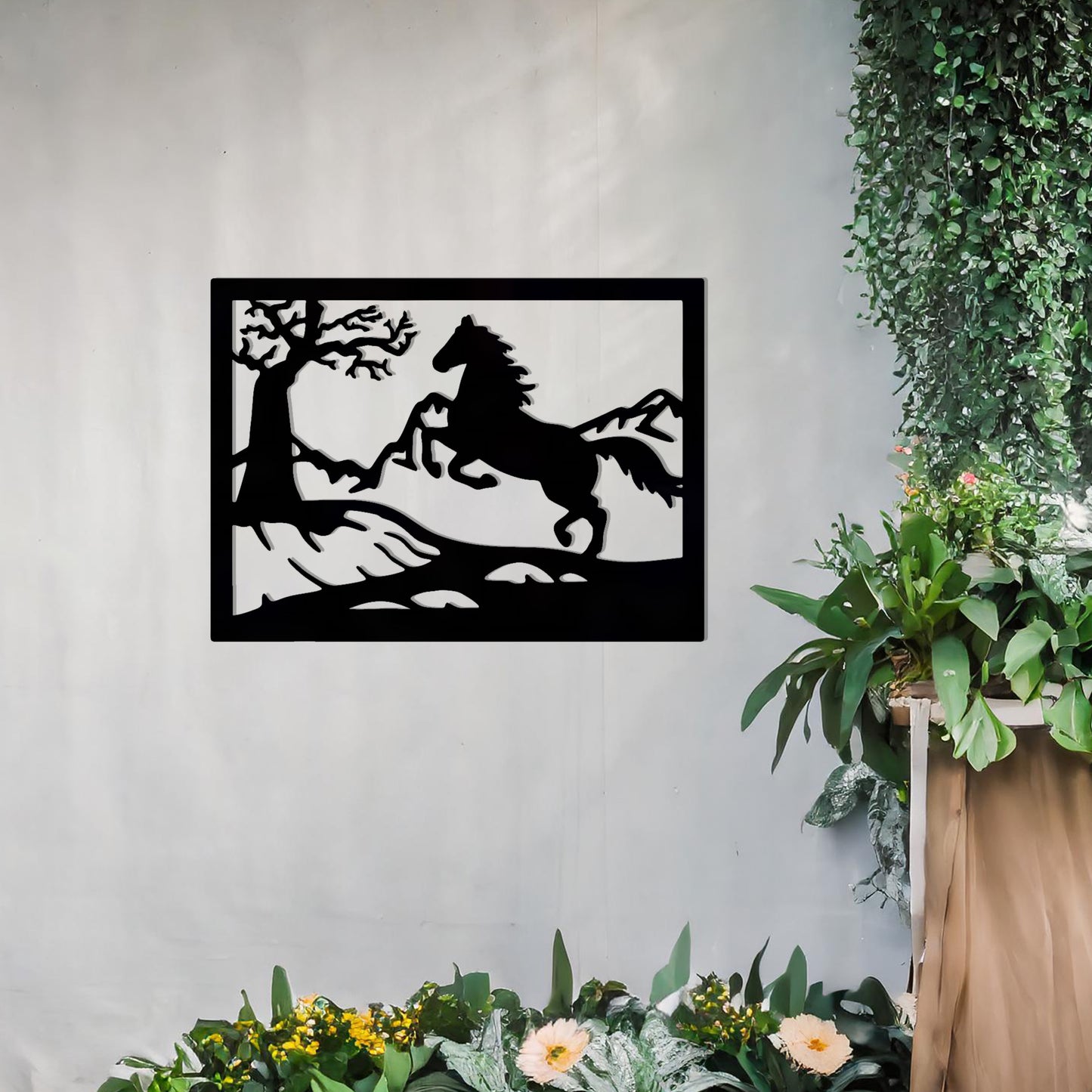 Majestic Horse Metal Wall Art, Perfect Gift for Equestrian and Rustic Decor