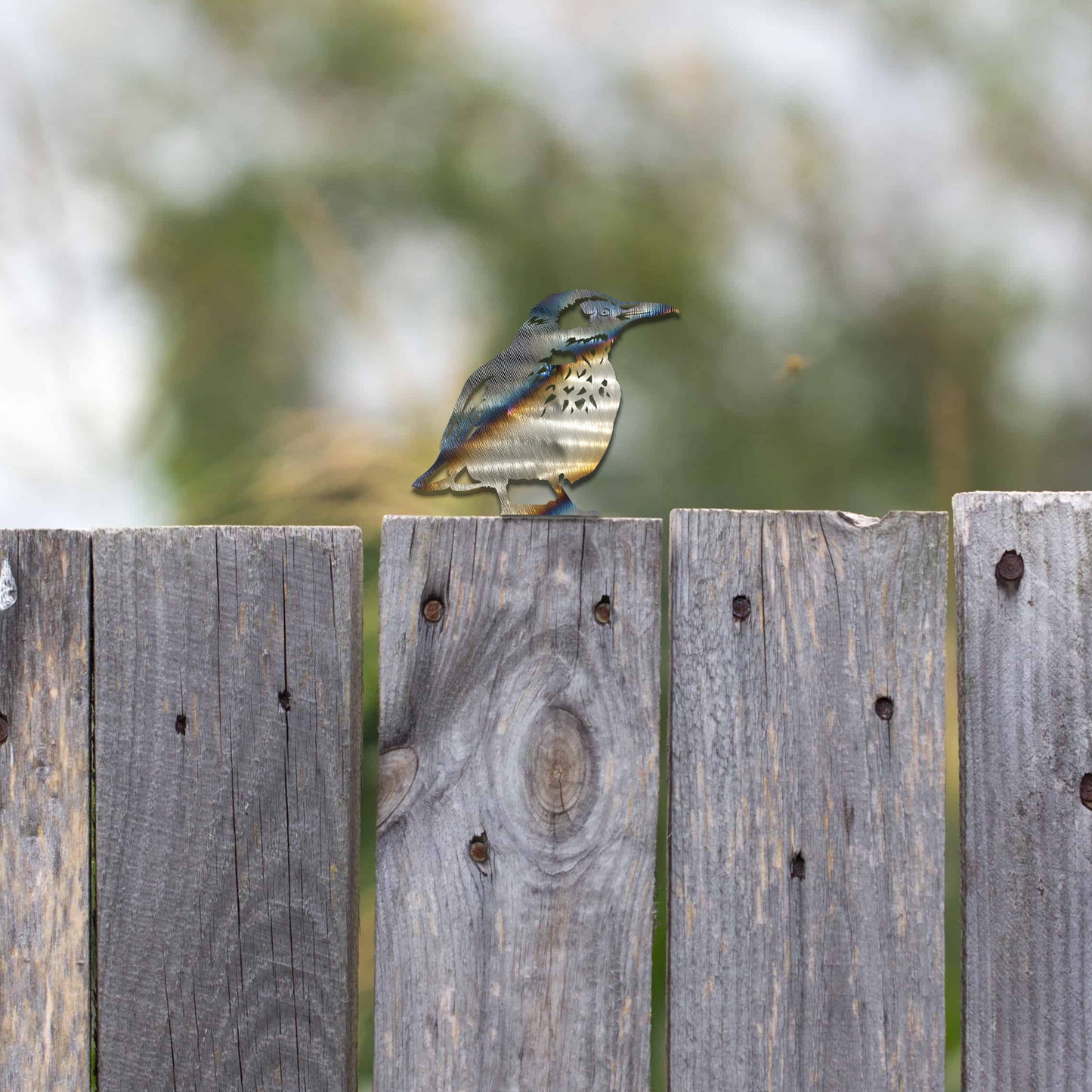 Metal Bird Fence Topper - Striking Garden Decor Gift for Bird Lovers