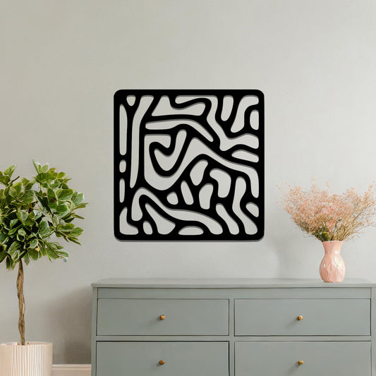 Abstract Fluid Lines Metal Hanging Wall Art: Maze of Modern Elegance