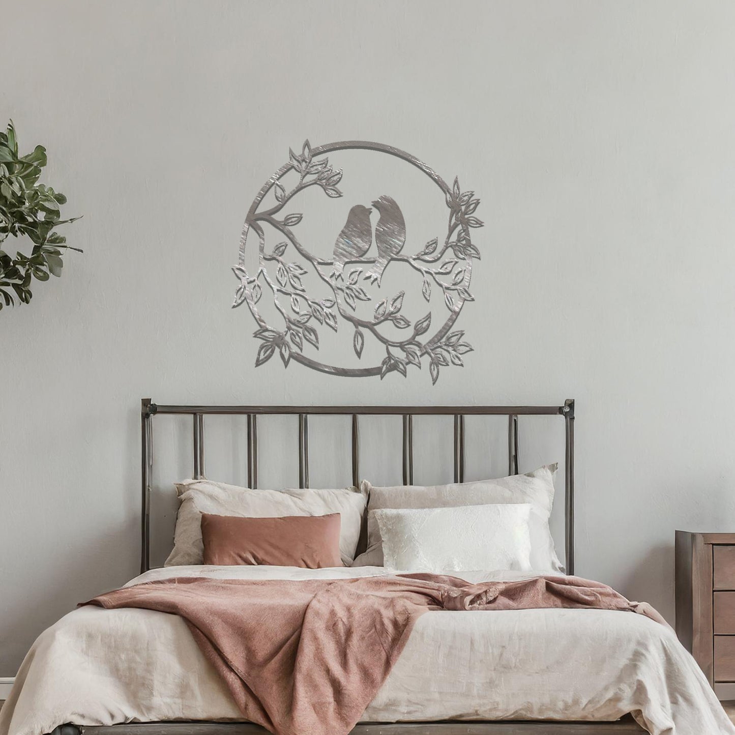 Metal Birds Circular Wall Art Hanging Contemporary Home Decoration Bedroom