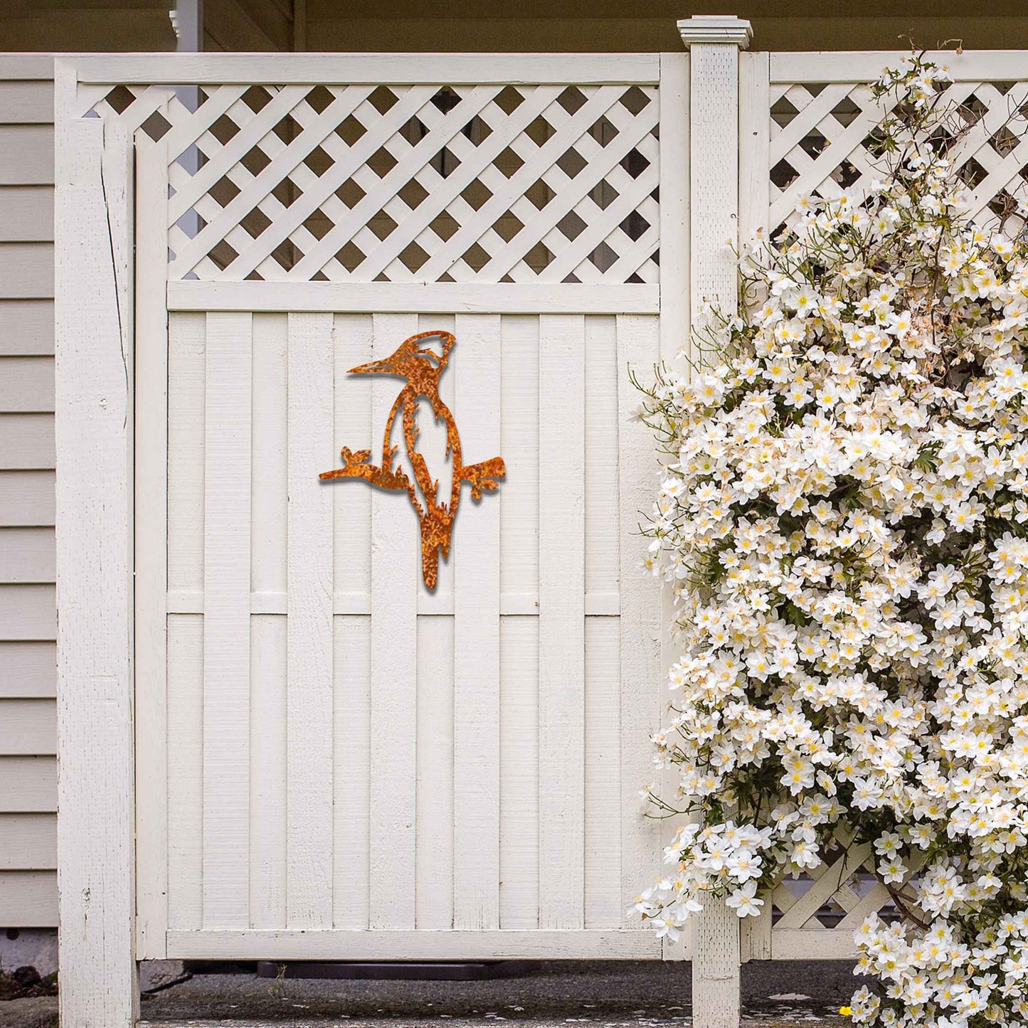 Rusty Metal Woodpecker, Rusty Metal Bird Garden Gift, Bird Fence Topper