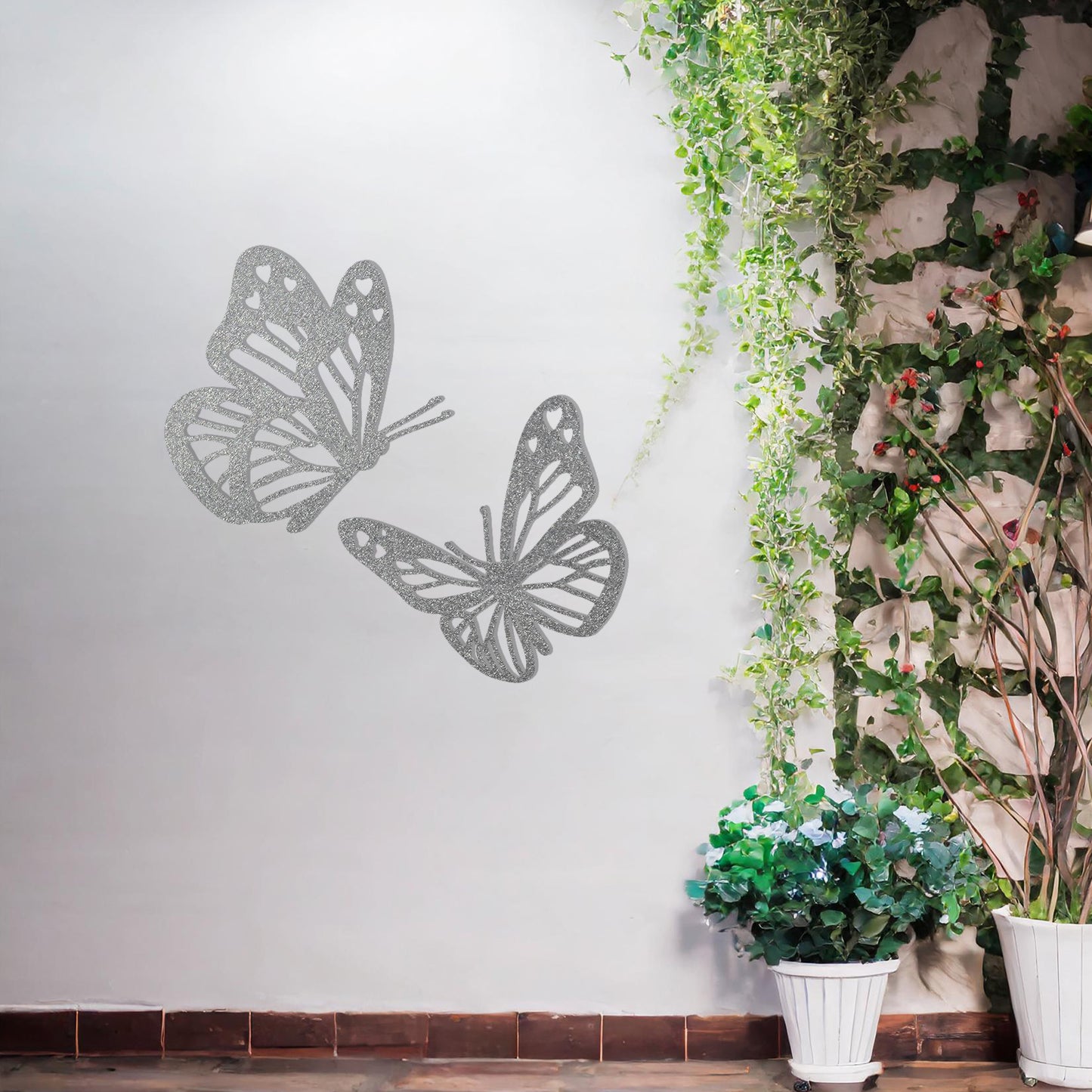 Elegant Metal Butterfly Wall Art - Perfect Outdoor Garden Gift and Decor