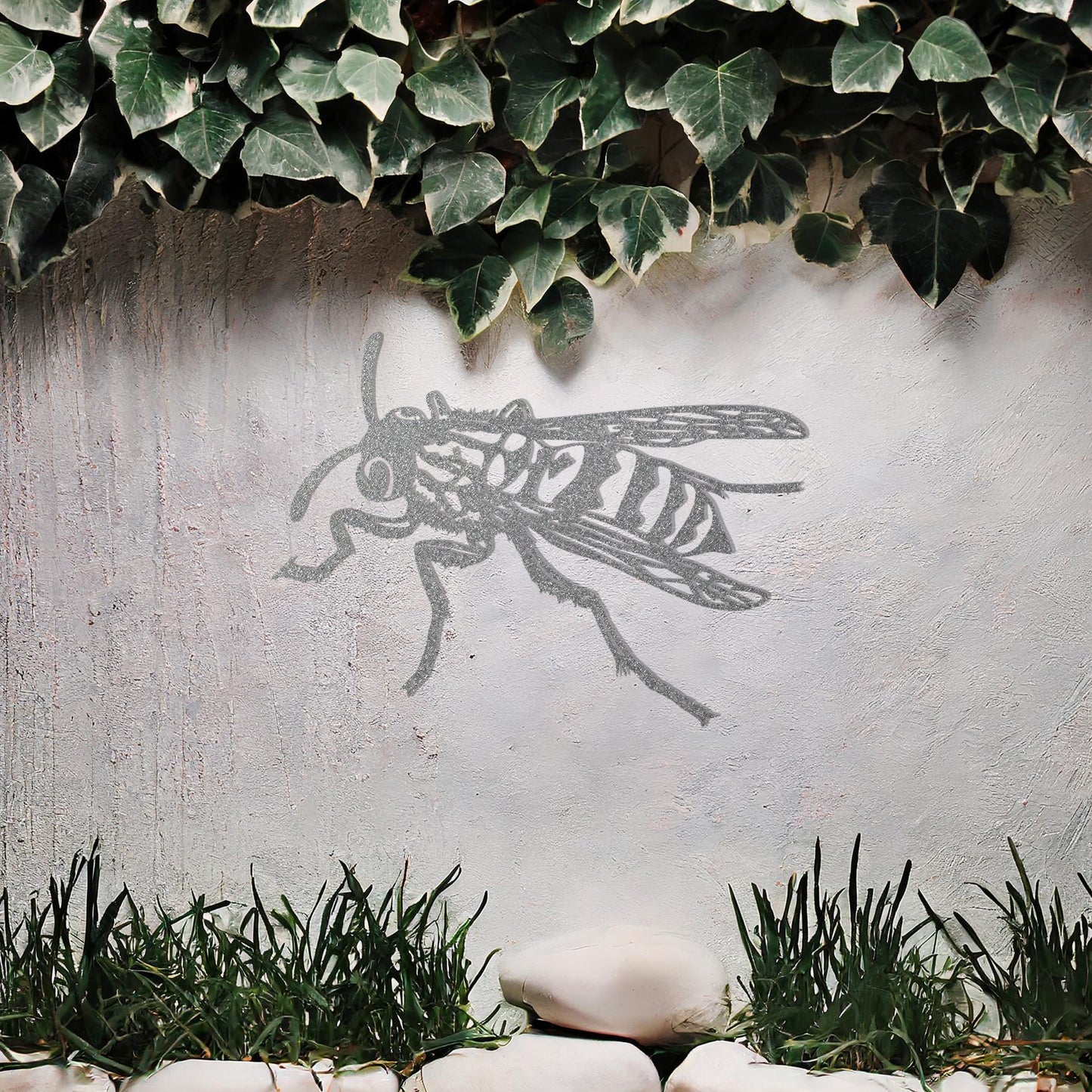 Intricate Wasp Metal Wall Art - Unique Garden Decor Gift for Bee Keeper